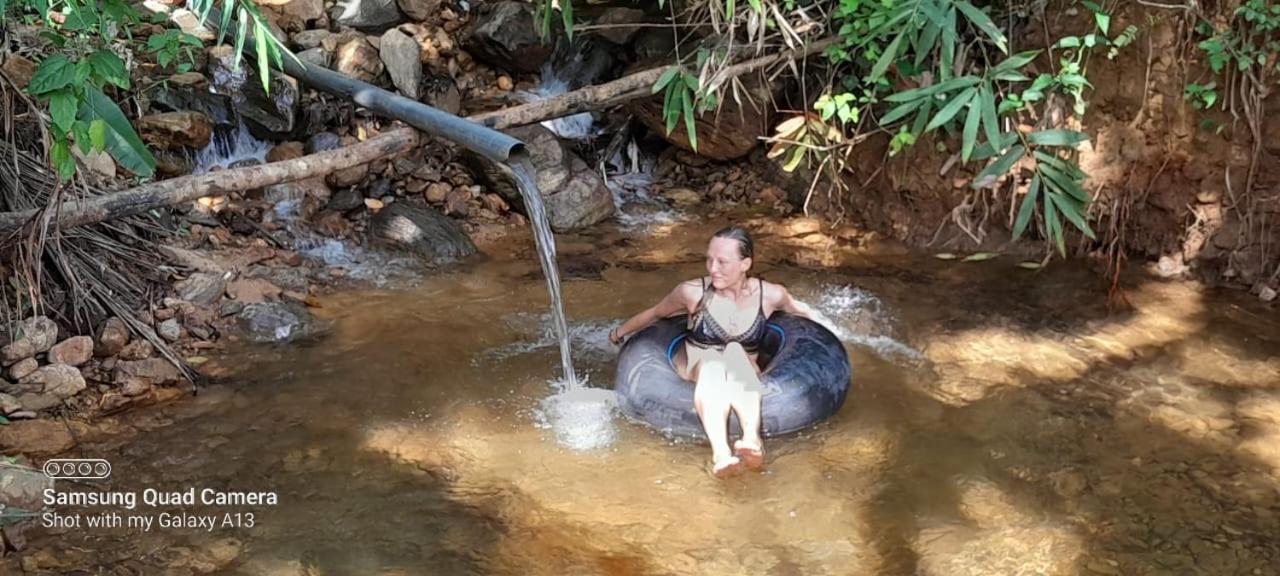 Sinharaja Vini Villa Deniyaya Esterno foto