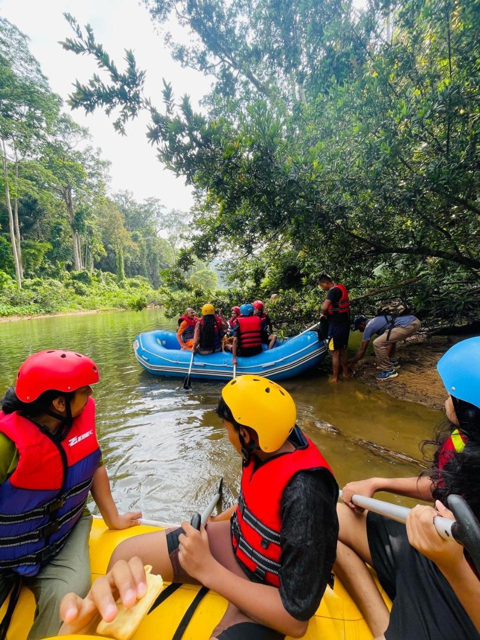 Sinharaja Vini Villa Deniyaya Esterno foto